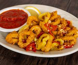 Calamari and Sauce